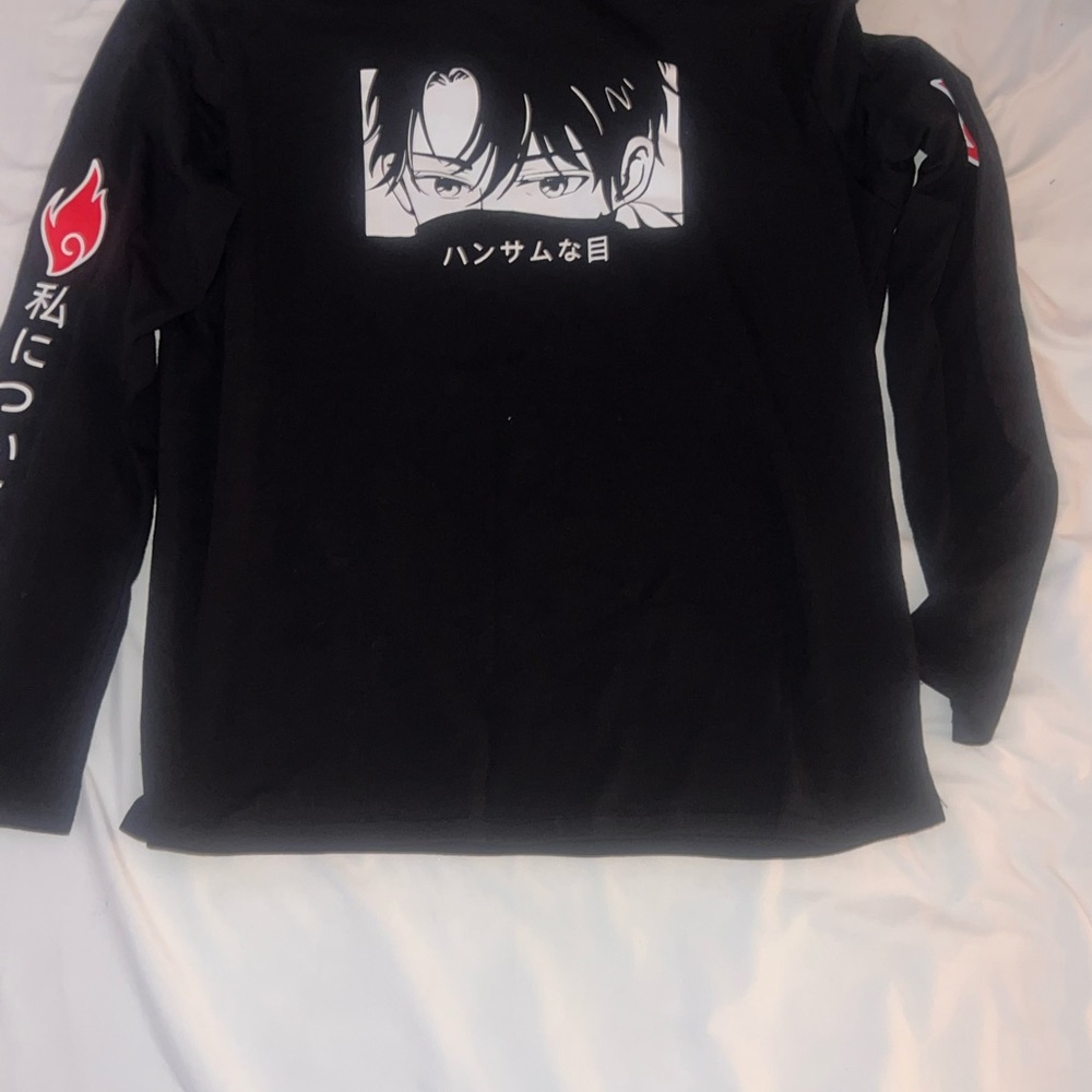 SHEIN Black Anime Graphic Long Sleeve Tee